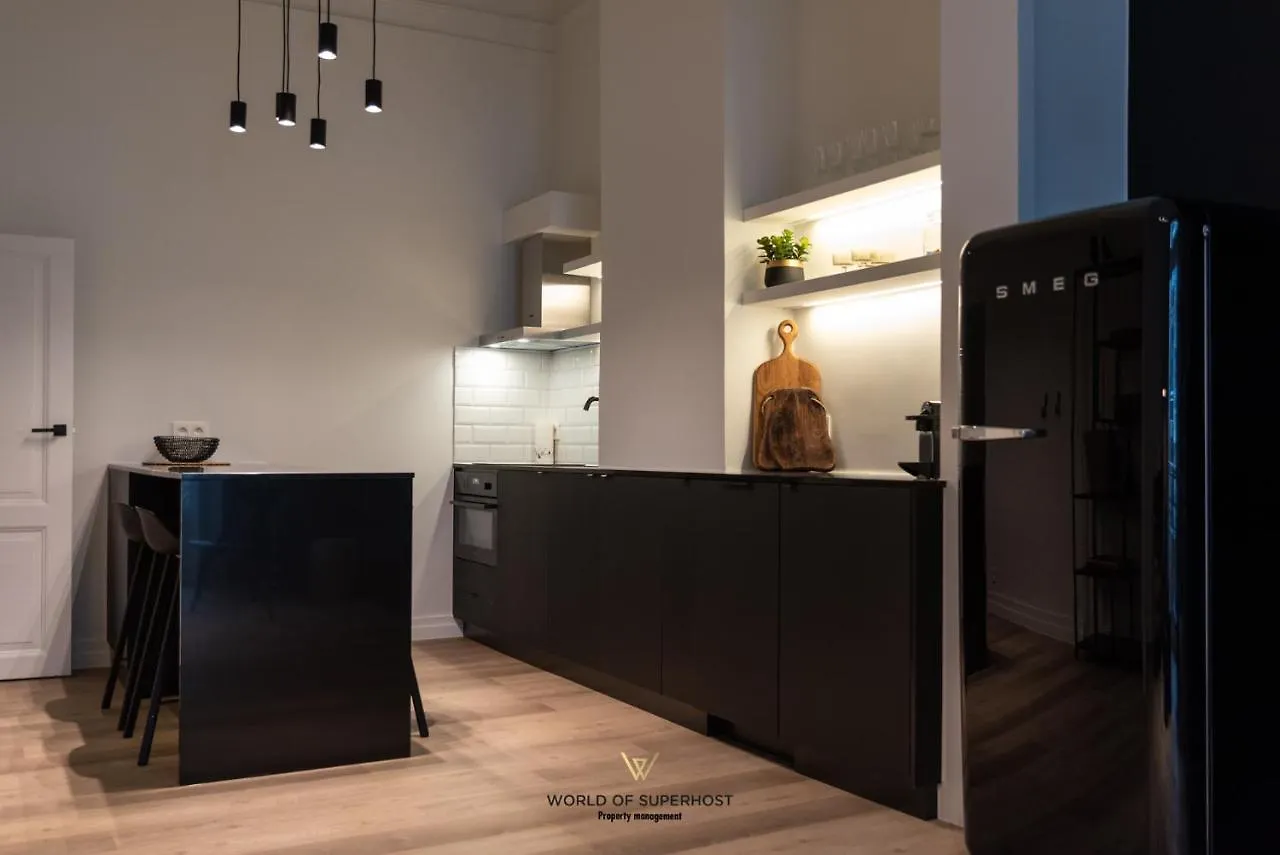 New Beautiful Apartment In A Renovated Old Townhouse Near The Sea And City Centre Ostend