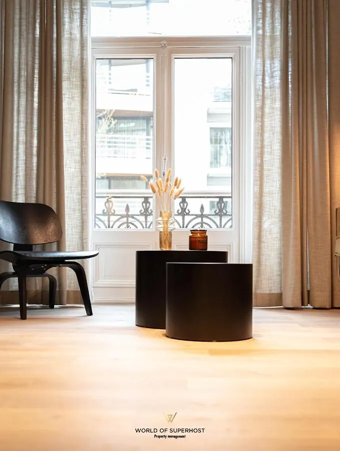 New Beautiful Apartment In A Renovated Old Townhouse Near The Sea And City Centre Ostend