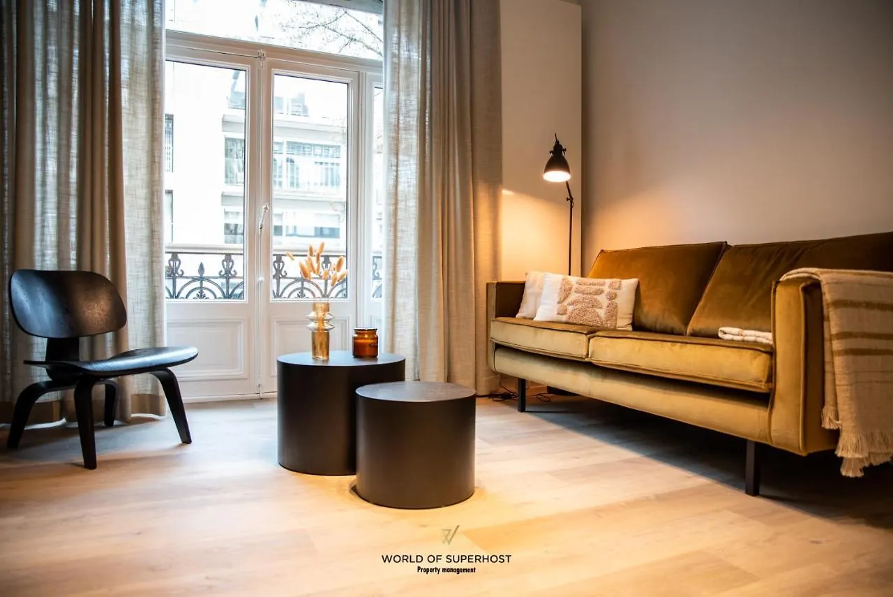 New Beautiful Apartment In A Renovated Old Townhouse Near The Sea And City Centre Ostend