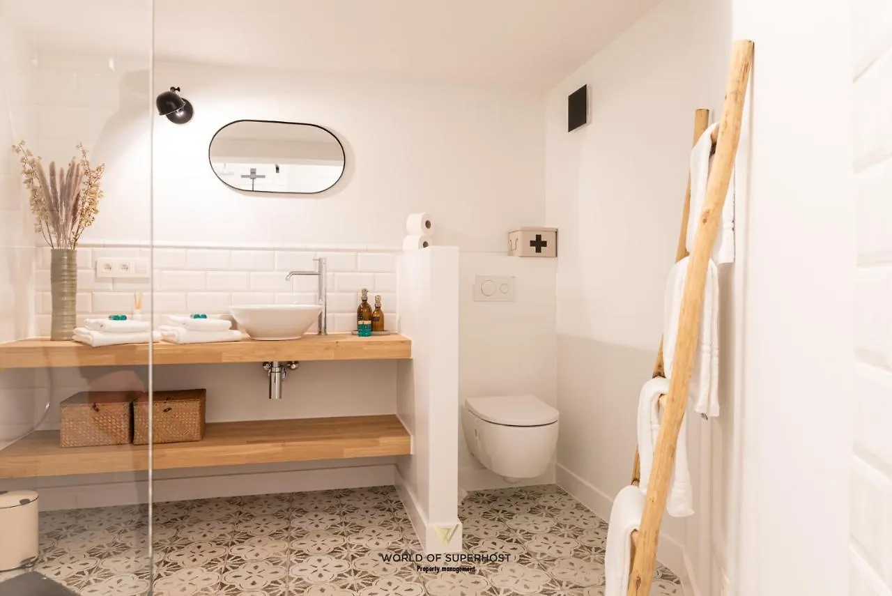 New Beautiful Apartment In A Renovated Old Townhouse Near The Sea And City Centre Ostende 0*,  Belgium